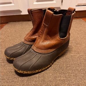 LL BEAN Men's vintage boots pull on style size 8